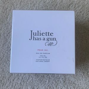 Juliette has a gun PEAR INC perfume